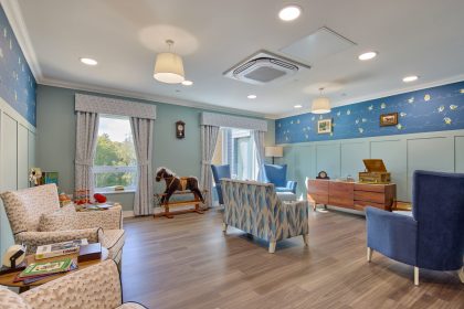 Home - image 4